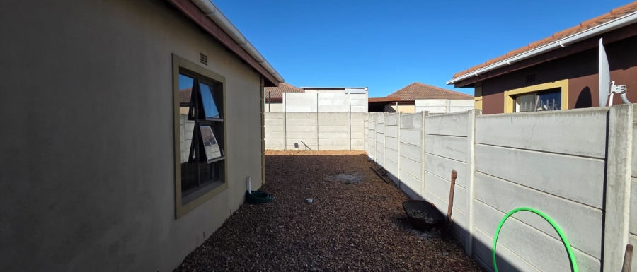 To Let 3 Bedroom Property for Rent in Hagley Western Cape